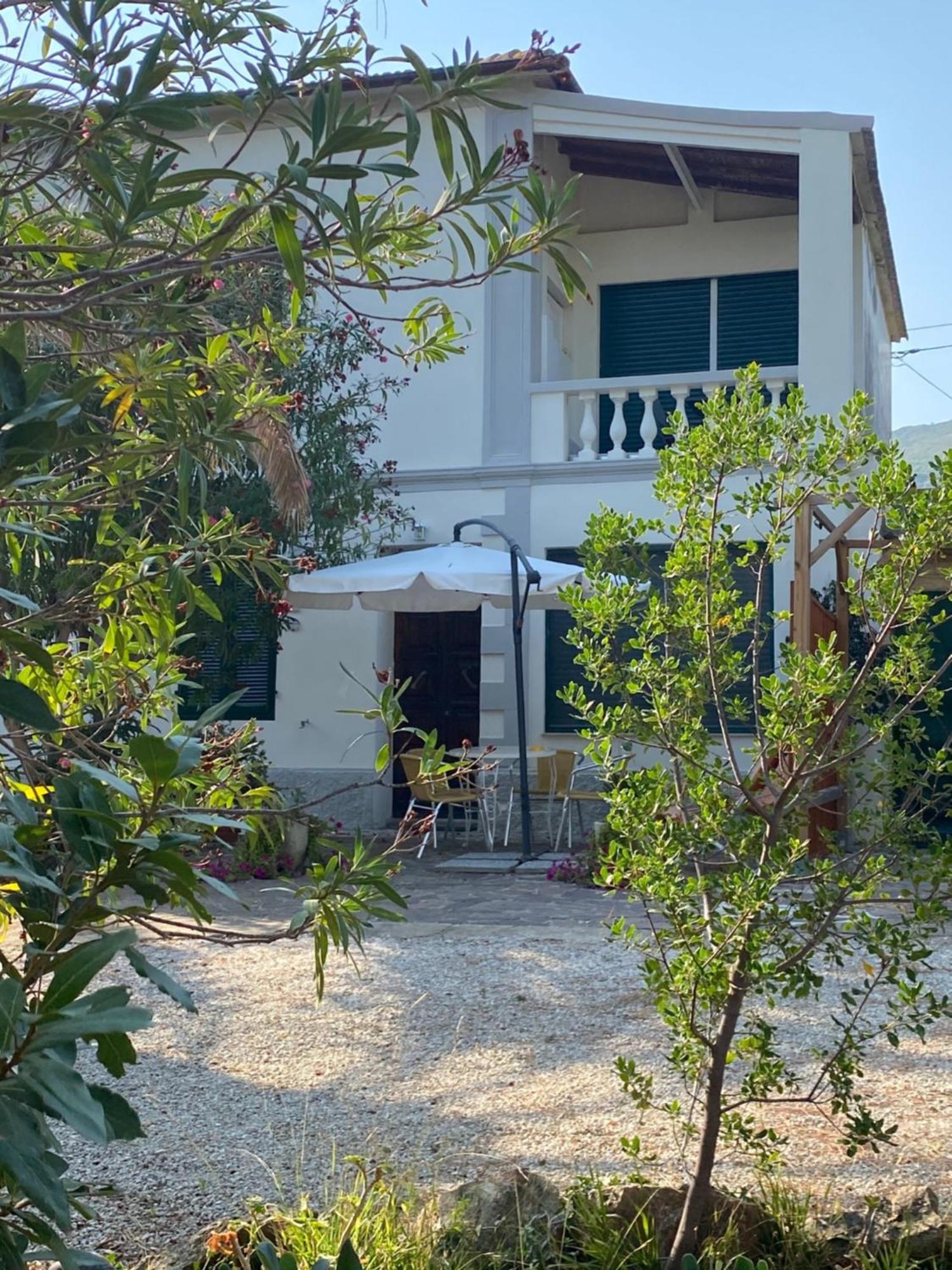 Isola d'Elba casa vacanze -la casina bis - quarzo Rio Marina Exterior foto